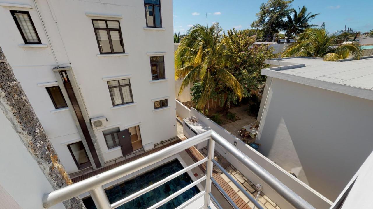 Apartamento Penthouse - Private Roof Terrace - Sea & Mountain View Grand Baie Exterior foto